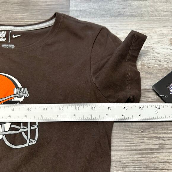 Cleveland Browns T-Shirt NWT NIKE Orange Womens S Mini Swoosh Football‎ Top NEW - Picture 6 of 10